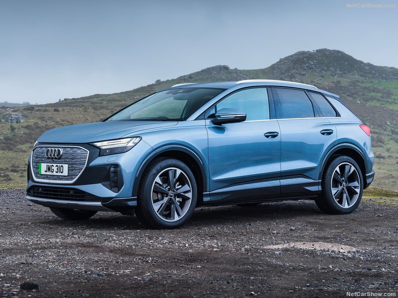 audi-q4_e-tron_uk-version-2022-800-02 audi-q4_e-tron_uk-version-2022-800-02