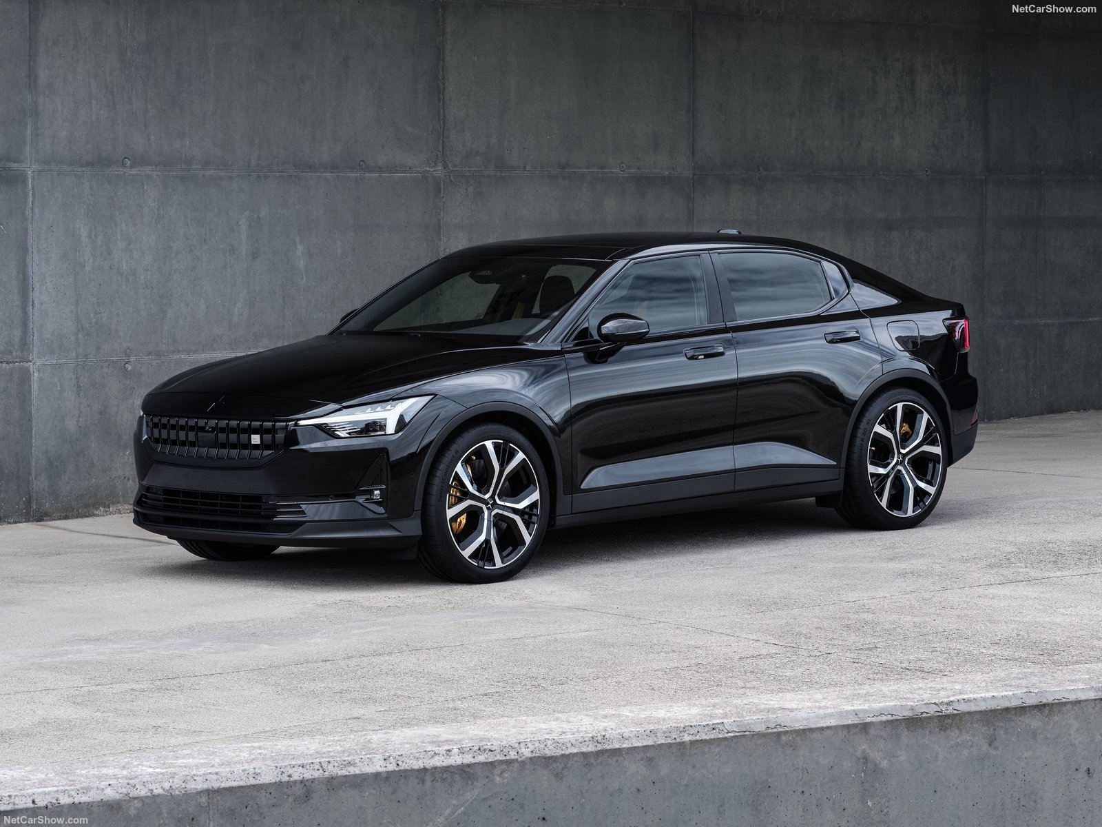 polestar-2-2023-1600-03 polestar-2-2023-1600-03